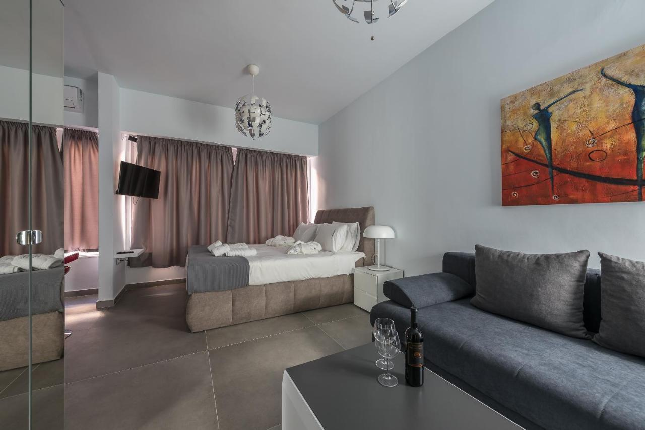 Iguana Gold Luxury Suites 1Min From Ermou Str Athena Bagian luar foto